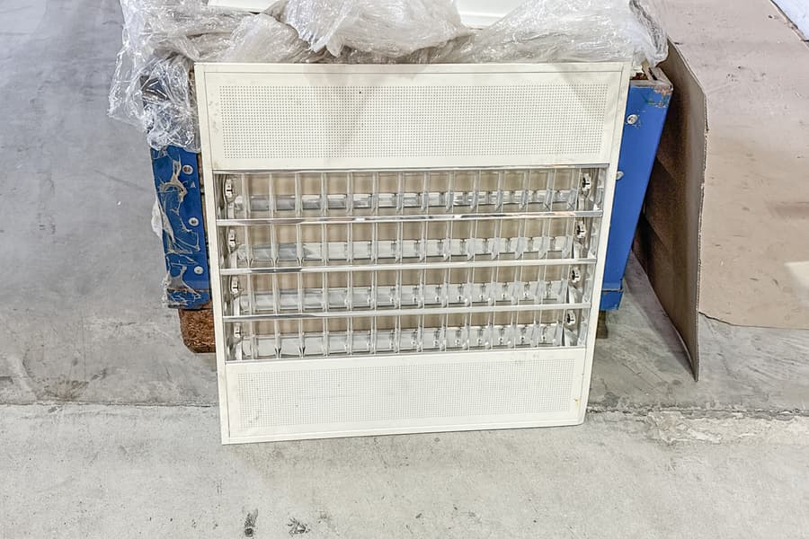 5 Rasterleuchten Gehäuse Trilux